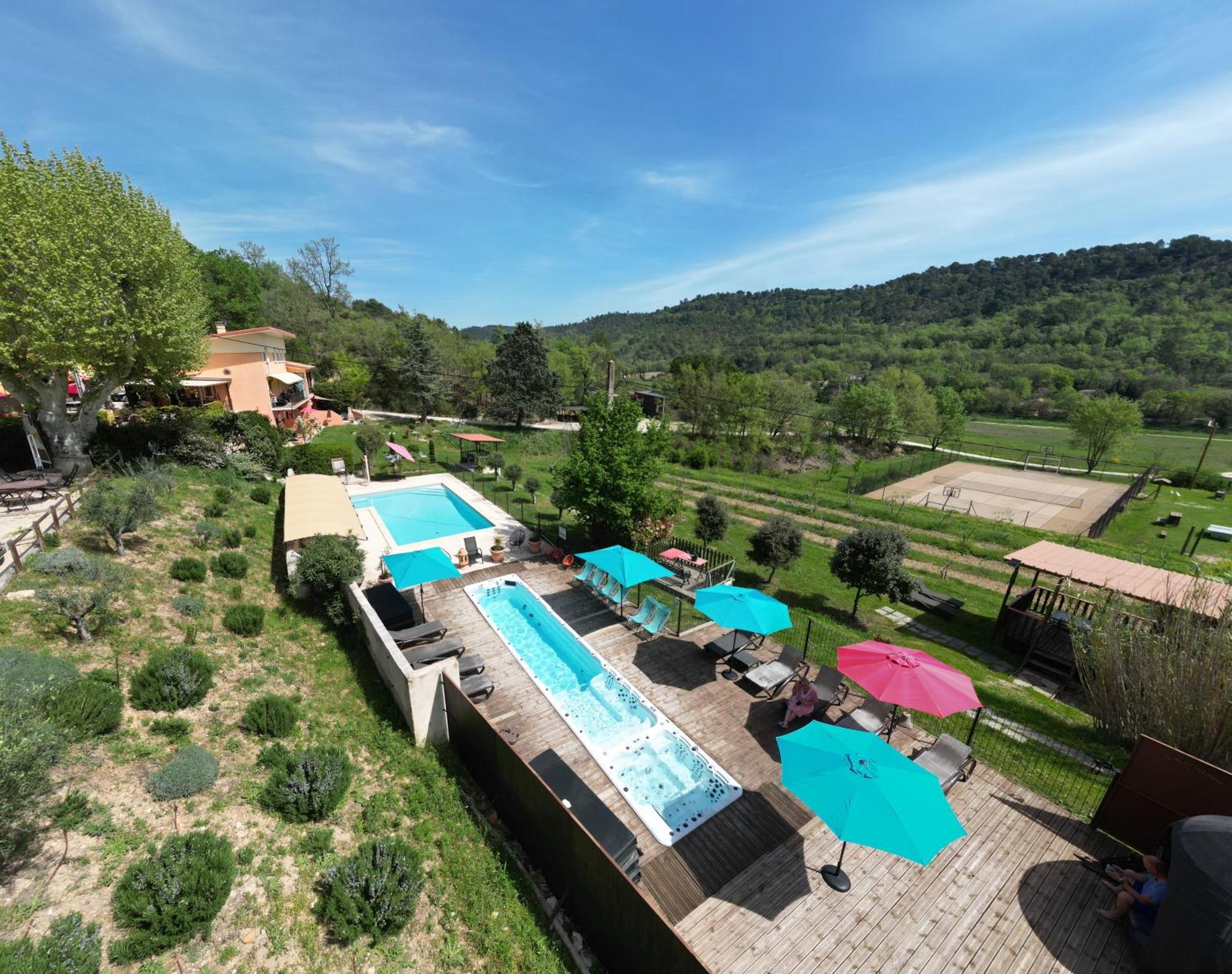 L'Oustaou Du Luberon Et Spa Villelaure 외부 사진