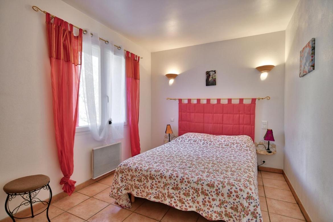 L'Oustaou Du Luberon Et Spa Villelaure 외부 사진