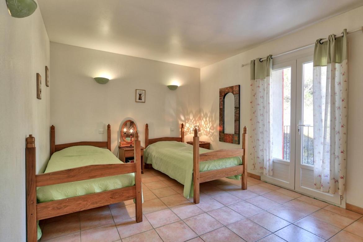 L'Oustaou Du Luberon Et Spa Villelaure 외부 사진